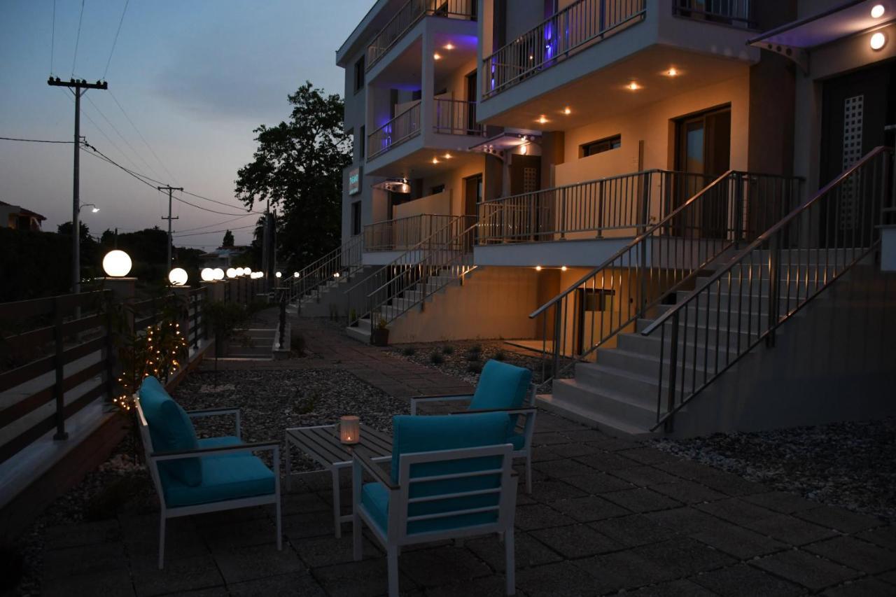 Theano Luxury Suites Nikiti 외부 사진