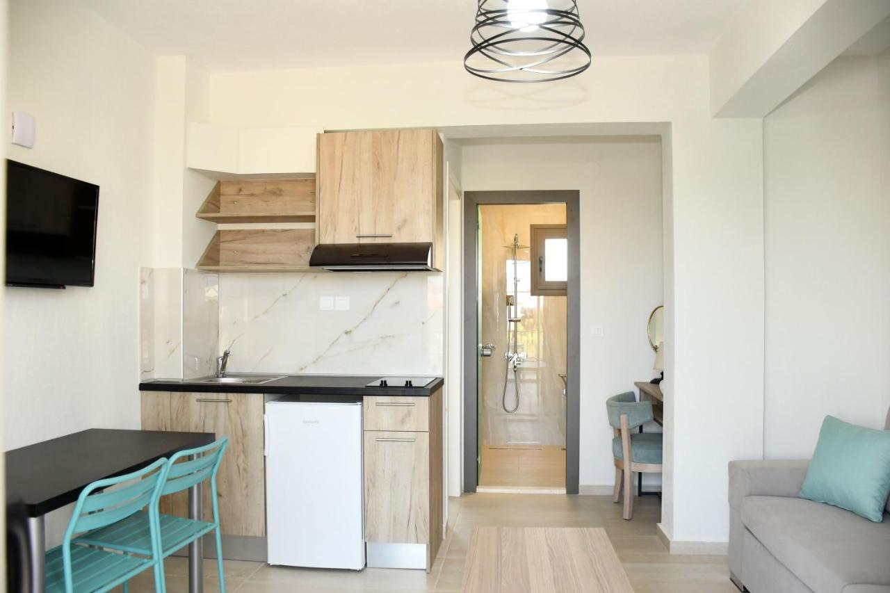 Theano Luxury Suites Nikiti 외부 사진