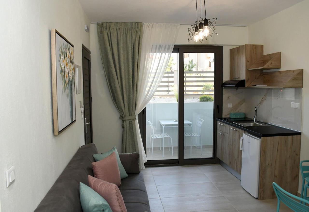 Theano Luxury Suites Nikiti 외부 사진